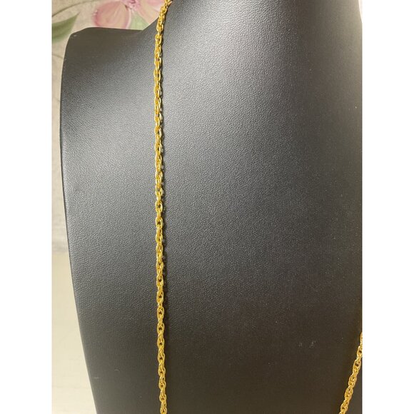 Gold Tone Magnifying Glass Pendant Necklace With Rope Chain & Clasp - Picture 3 of 4